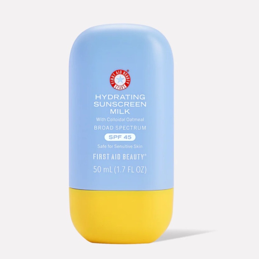 NEW First Aid Beauty Hydrating Sunscreen Milk with Colloidal Oatmeal SPF 45 50ml